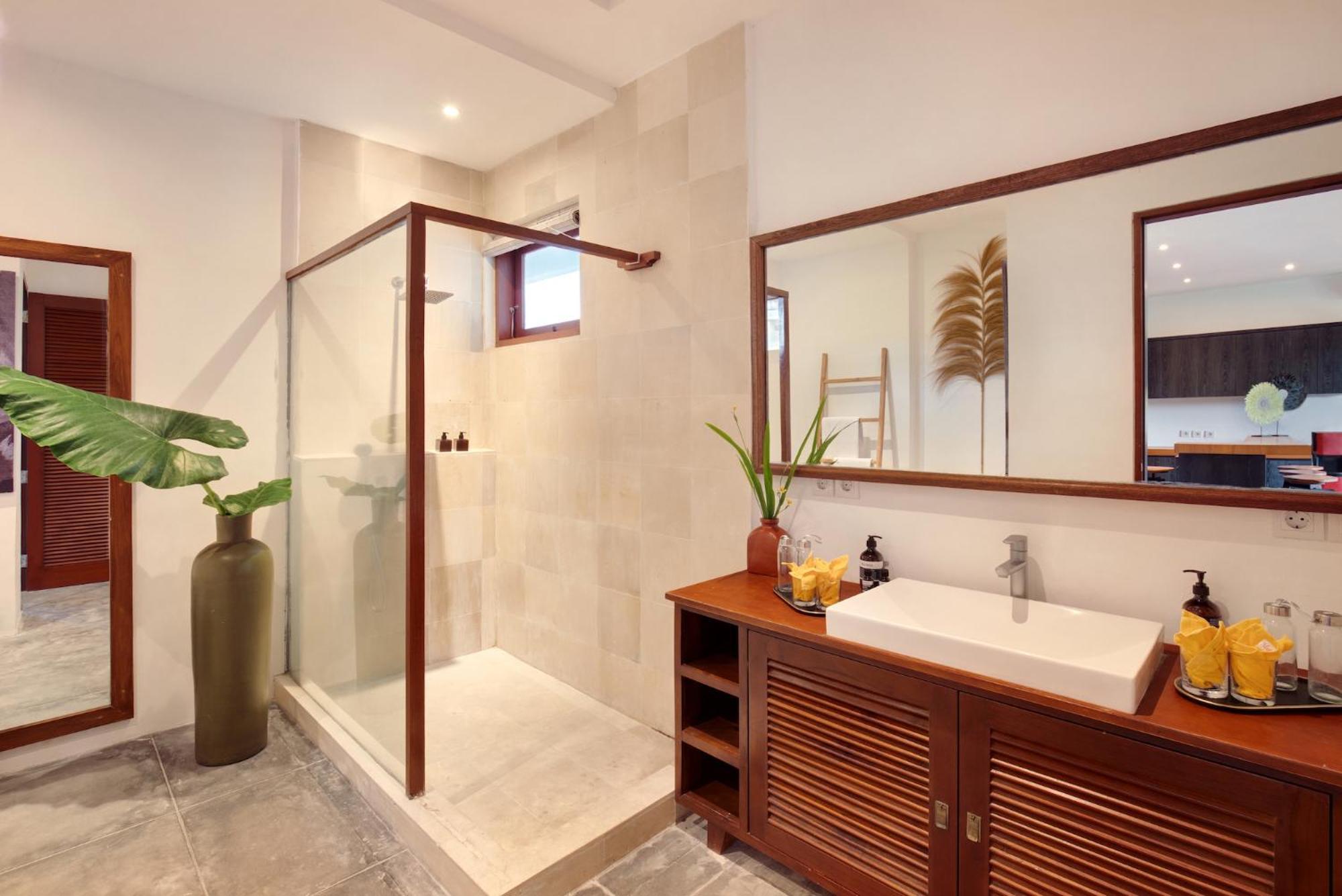 You Think You Know Canggu - Think Again! Stunning Large Luxxe 7Bed Villa Exterior foto